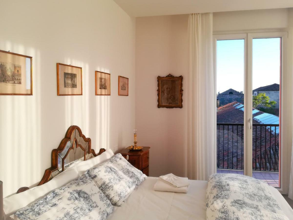 Appartamento Rio De La Fornace Venice Exterior photo
